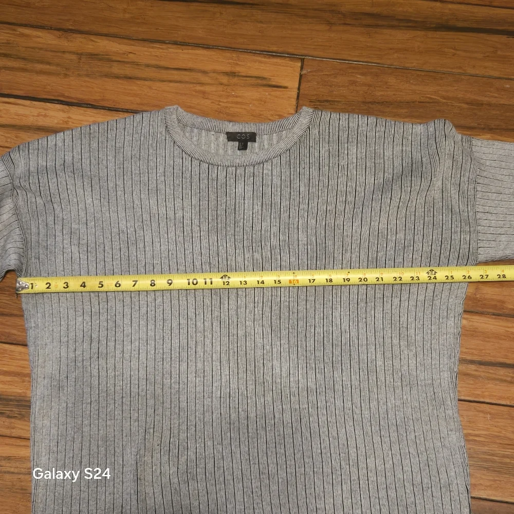 COS Men's Gray‎ Ribbed Sweater - Picture 4 of 8